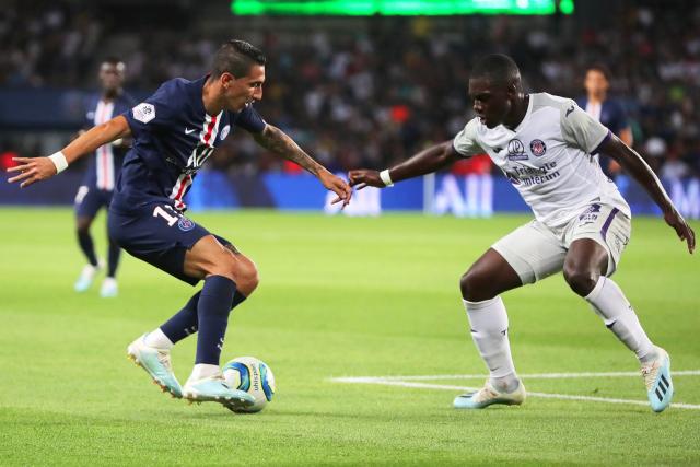 英超-福登双响丁丁助攻 曼城2-2布伦特福德